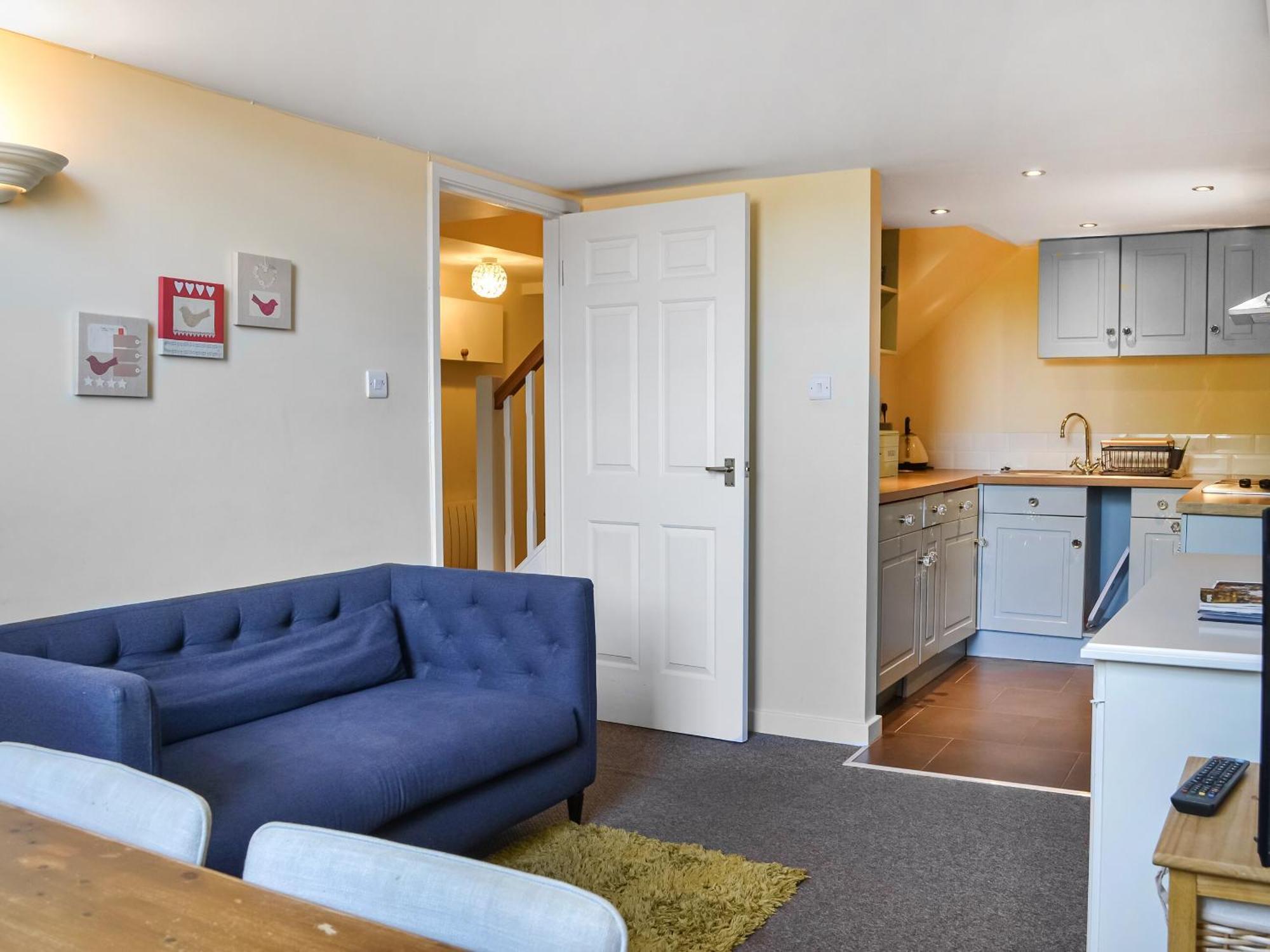 County House Apartment - 27911 York Eksteriør billede