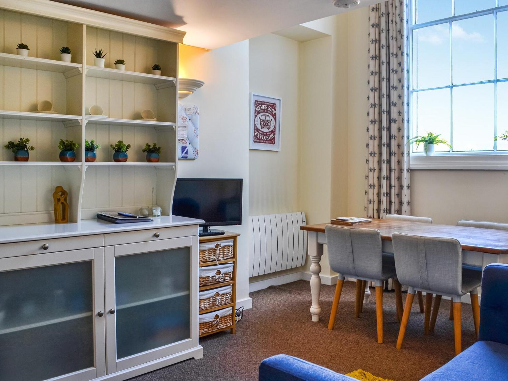 County House Apartment - 27911 York Eksteriør billede